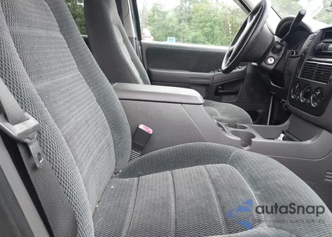 2002 Ford Explorer Xlt из США, поврежденный, VIN 1FMZU63E92UA65426